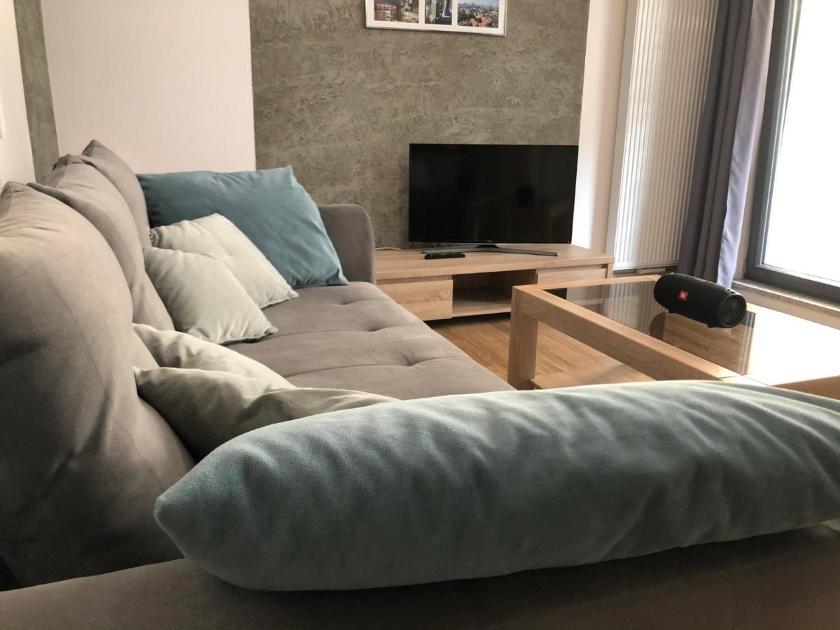 Apartament Lirowa Varsovie Extérieur photo